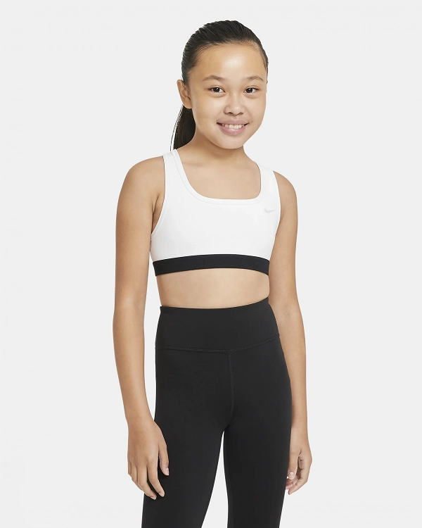 Nike Swoosh