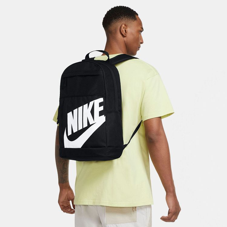 Nike Elemental