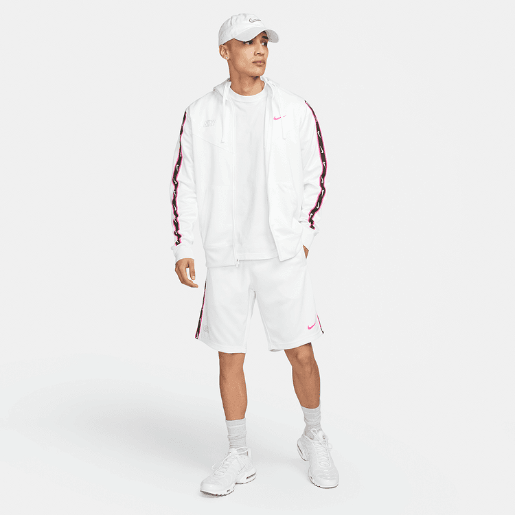 Nike Sportswear Repeat
