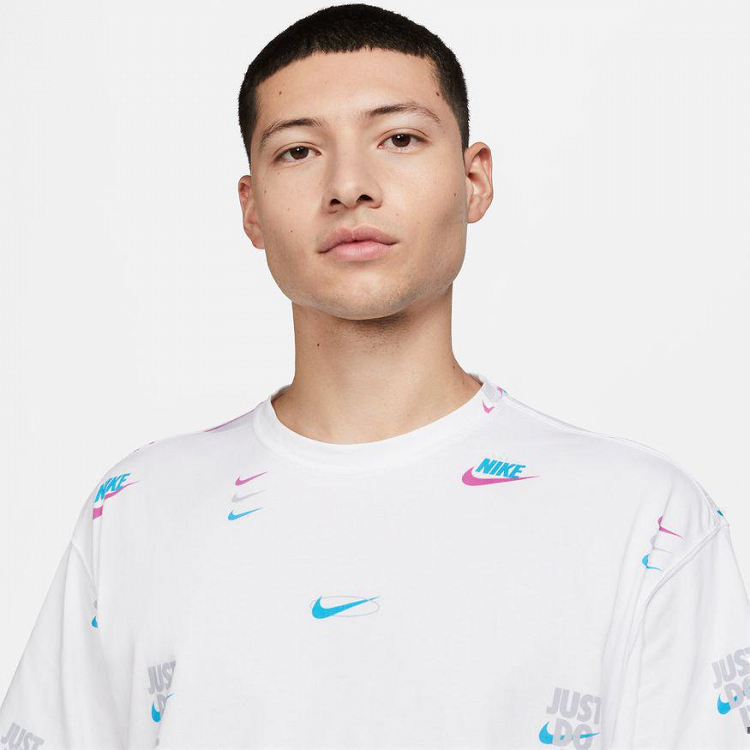 Nike Sportswear