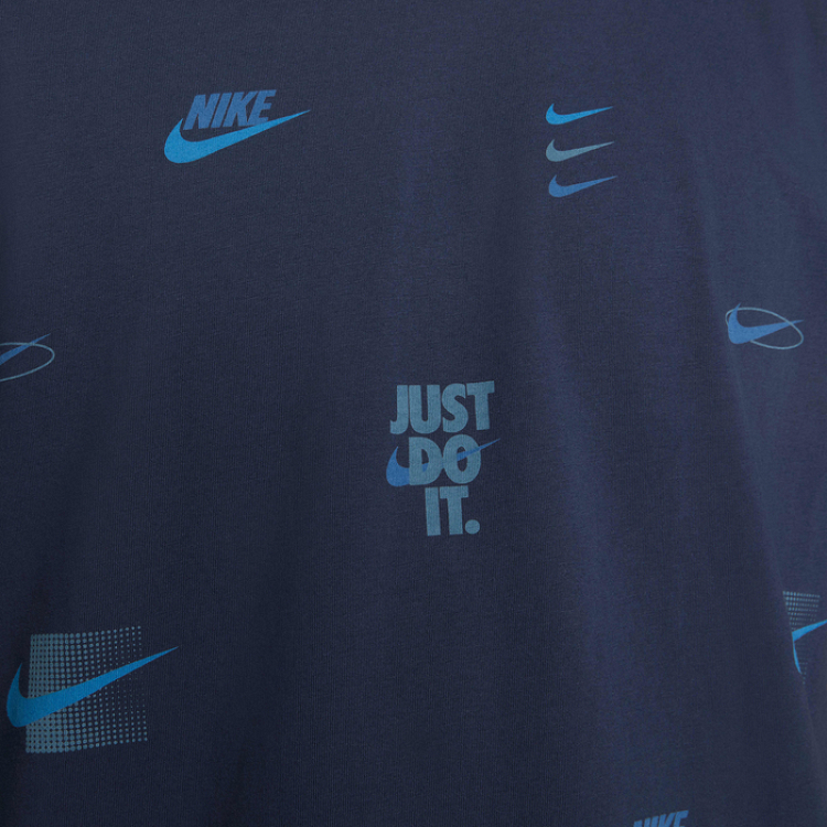 Nike Sportswear