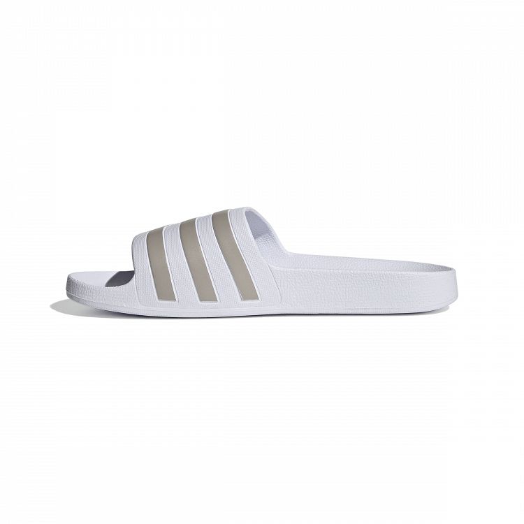 Adilette Aqua Slides