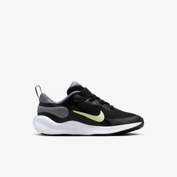 NIKE REVOLUTION 7 PS