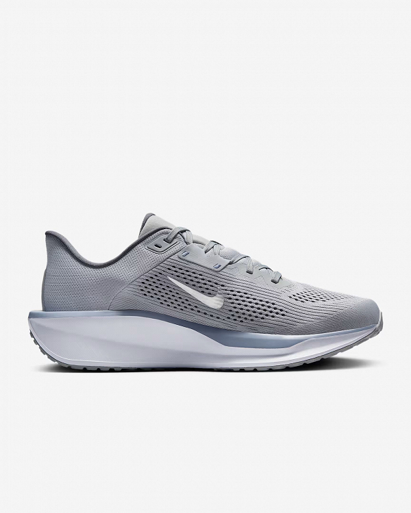 Nike Quest 6