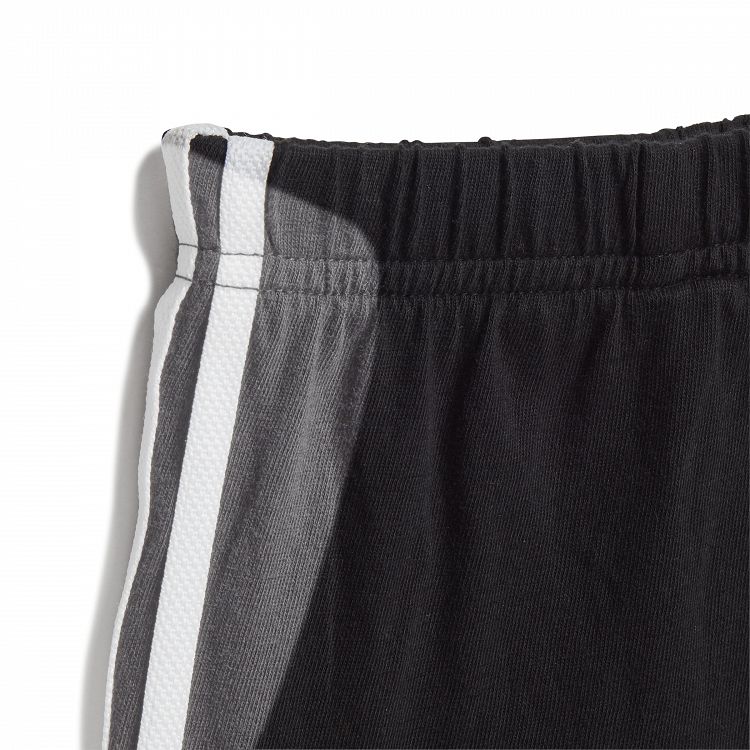 Trefoil Shorts Tee Set