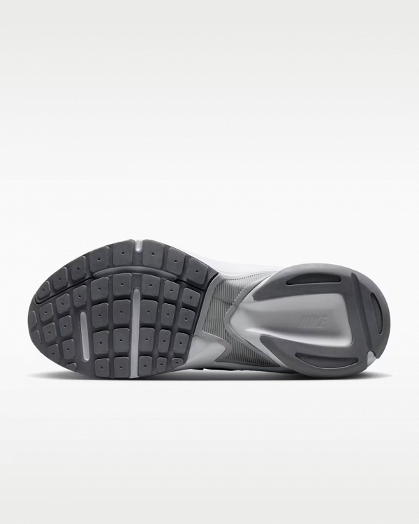 Nike AL8