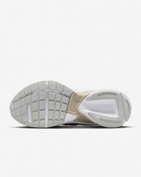 W NIKE AL8