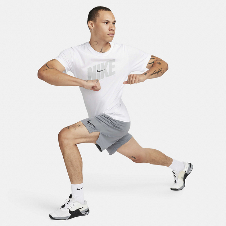 Nike Dri-FIT Fitness