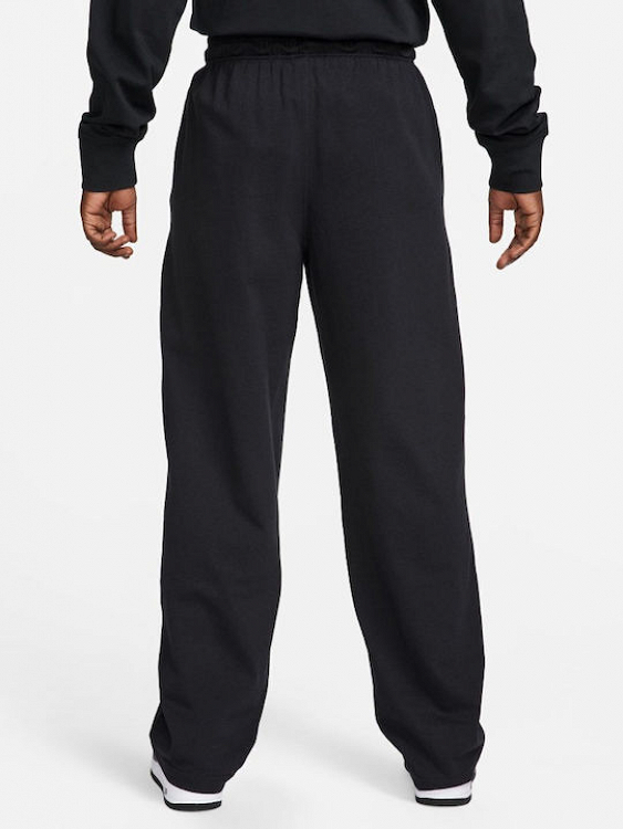 Nike Sportswear Club