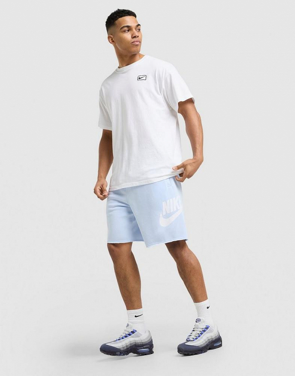 Nike Club
