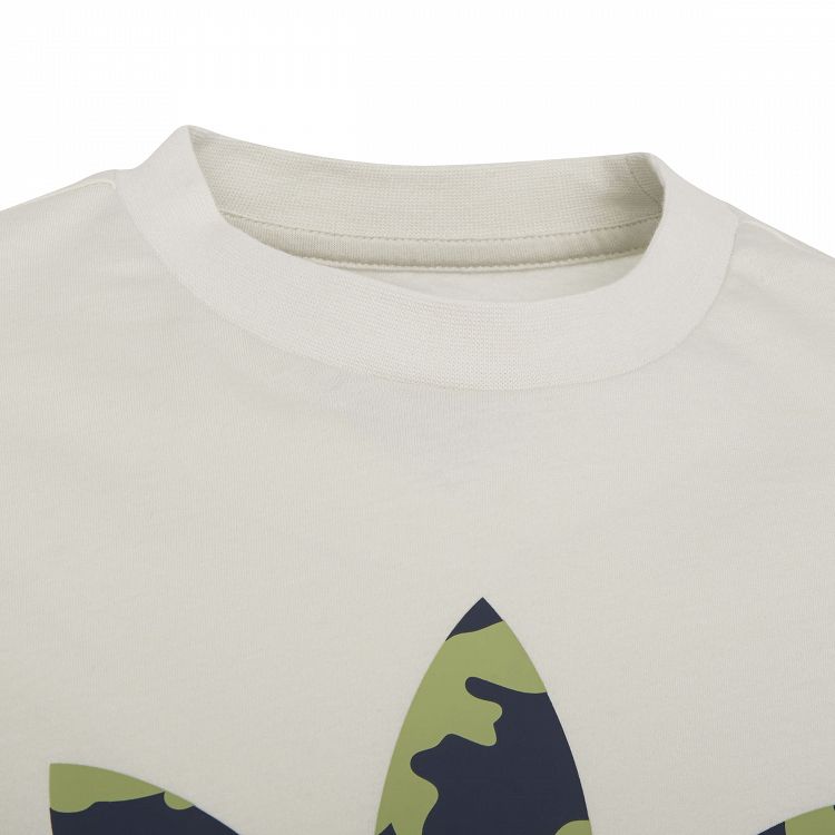 CAMO GRAPHIC TEE