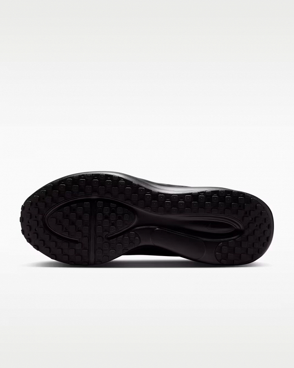 Nike Revolution 8