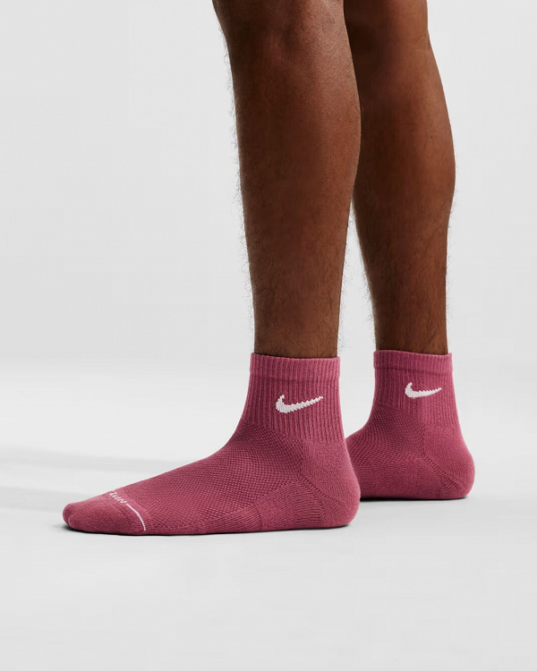 Nike Everyday