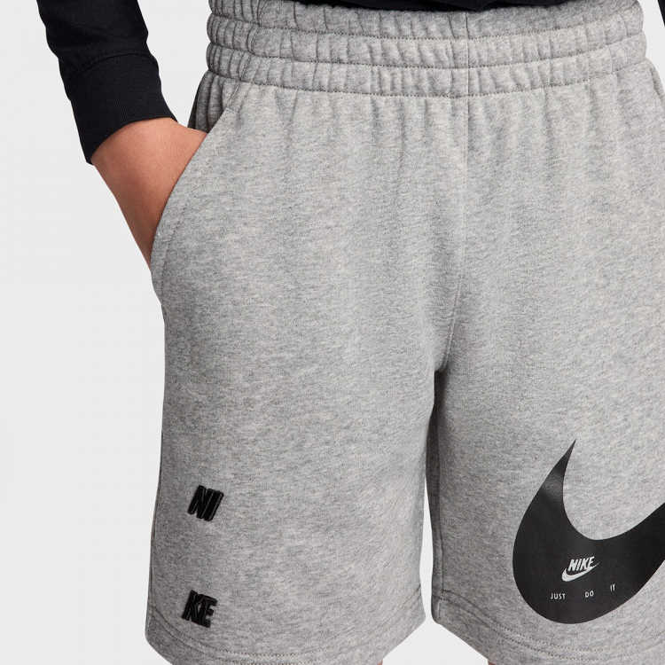 Nike Sportswear Club