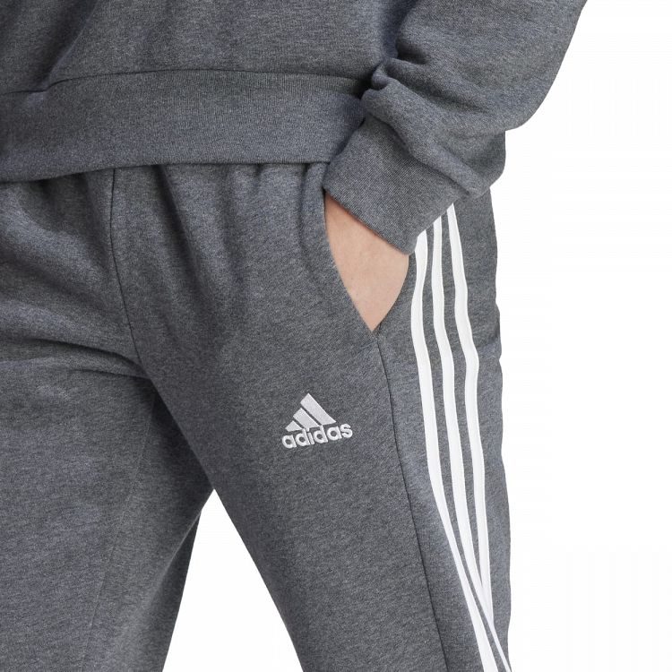 ESSENTIALS FLEECE TAPERED CUFF 3-STRIPES PANTS