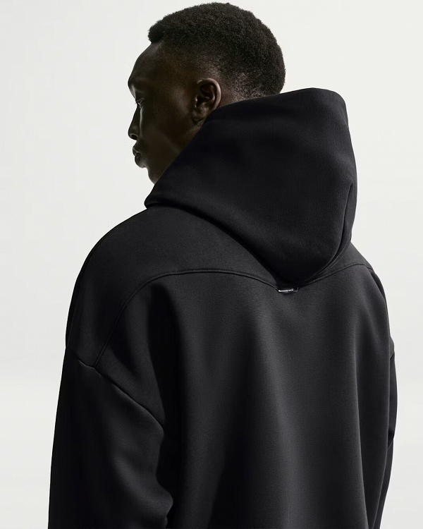 Nike Standard Issue