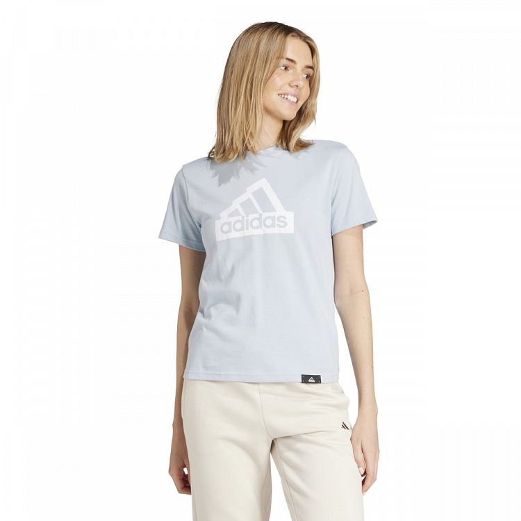 MODERN ESSENTIALS GRAPHIC TEE