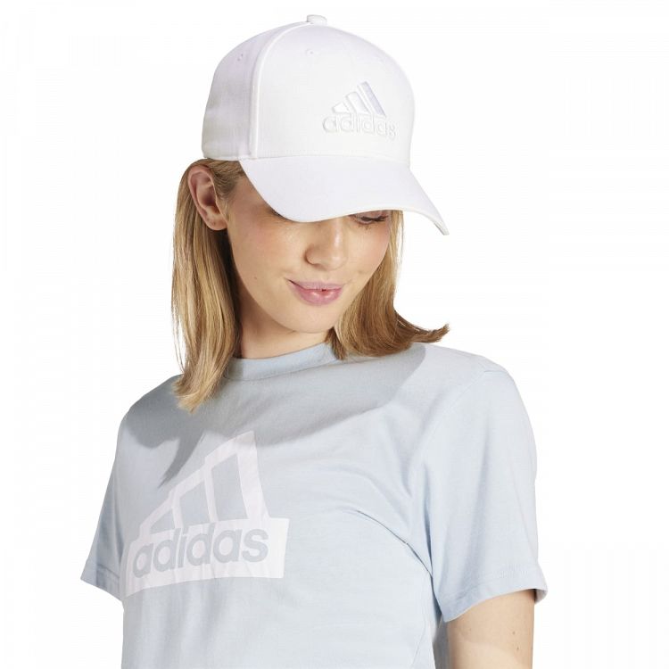 MODERN ESSENTIALS GRAPHIC TEE