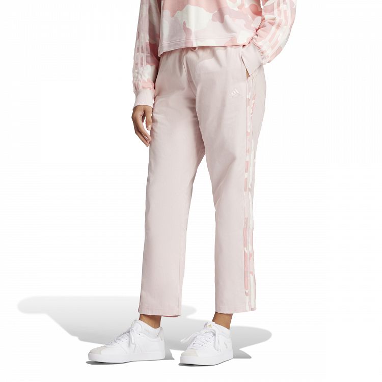 ESSENTIALS CAMO PRINTED 3 STRIPES TWILL PANTS