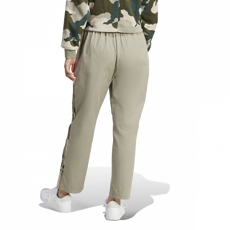 ESSENTIALS CAMO PRINTED 3 STRIPES TWILL PANTS
