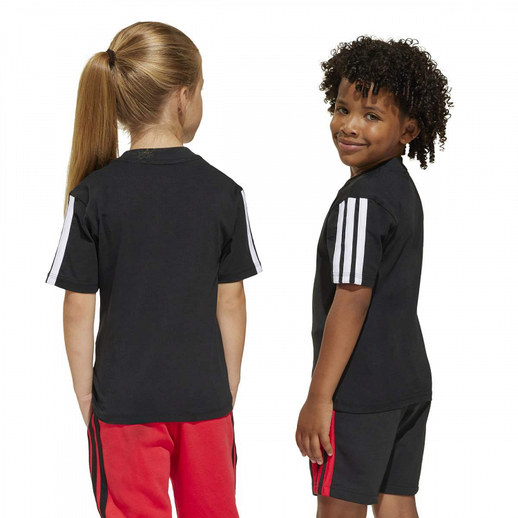 ESSENTIALS T-SHIRT