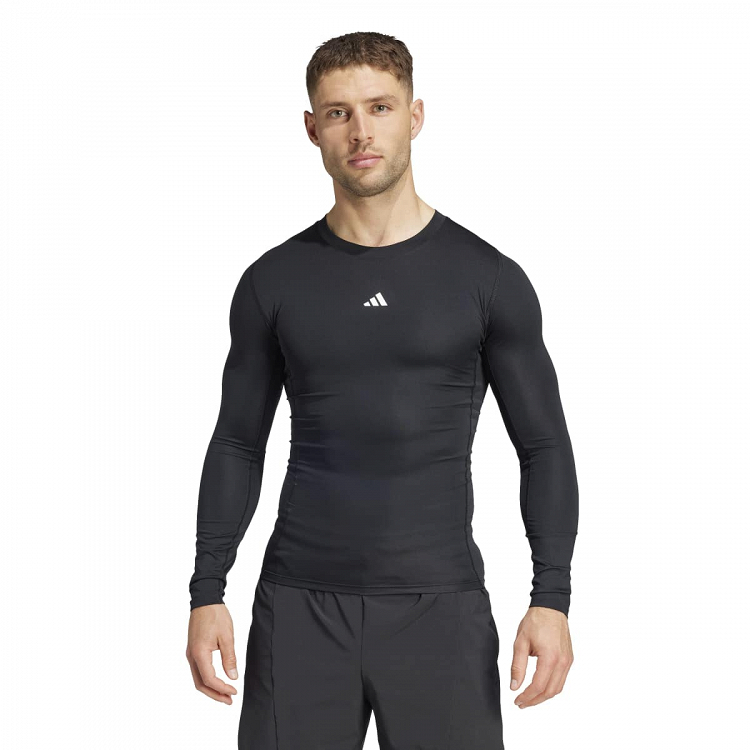 TECHFIT Compression Training Long Sleeve T-Shirt