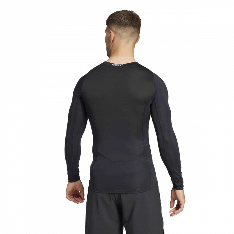 TECHFIT Compression Training Long Sleeve T-Shirt