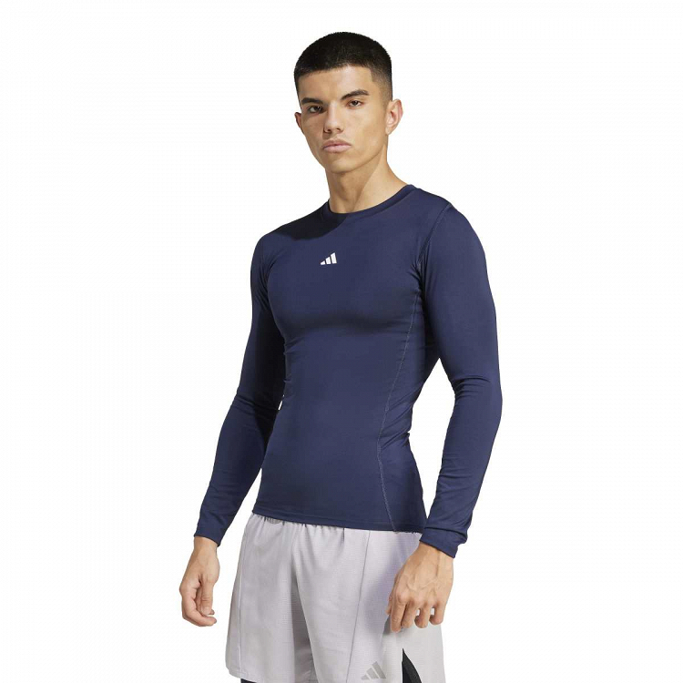 TECHFIT Compression Training Long Sleeve T-Shirt