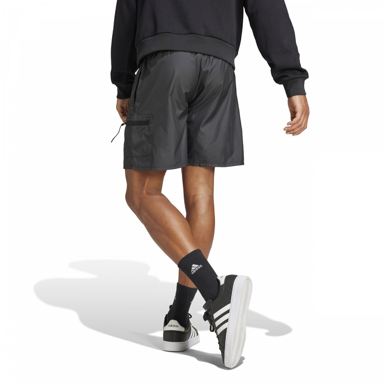 City Escape Shorts