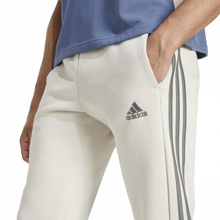 ESSENTIALS FLEECE TAPERED CUFF 3-STRIPES PANTS