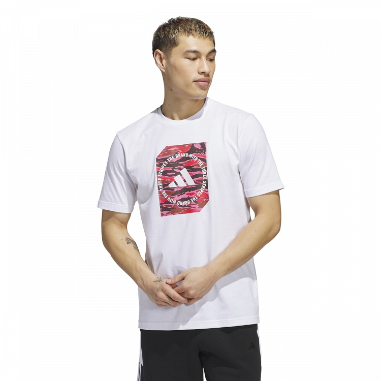 CAMO SHAPE GRAPHIC T-SHIRT