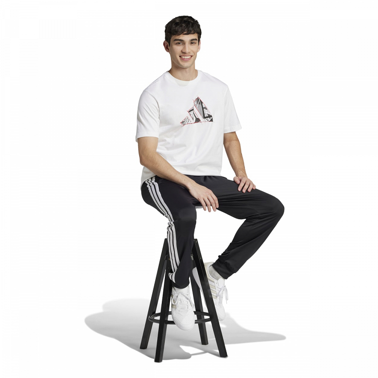 CODES PHOTOREAL LOGO GRAPHIC T-SHIRT