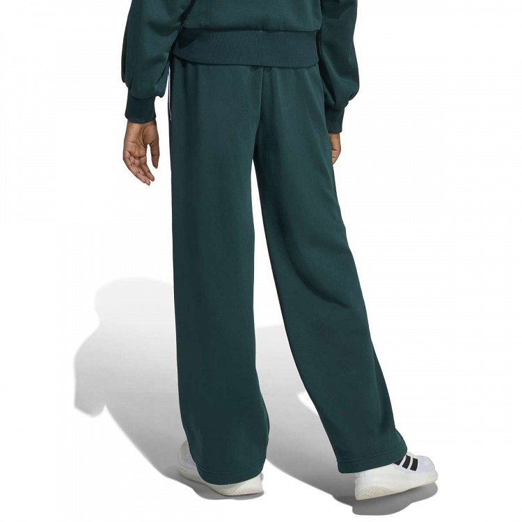 Seasonals Essentials Collegiate Typography Pant