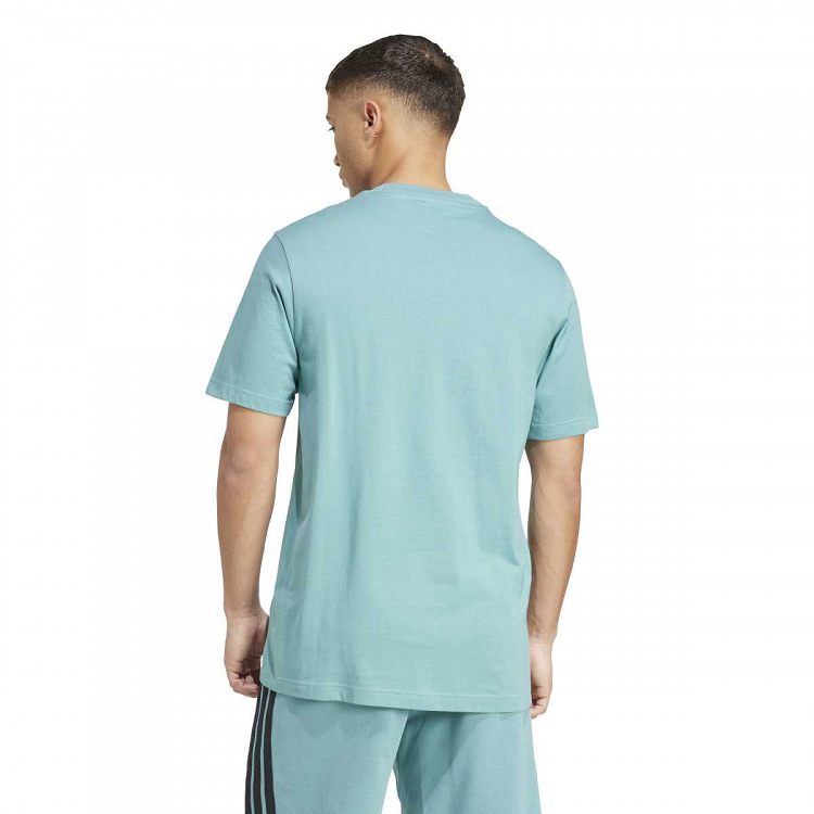 ESSENTIALS SMALL LOGO SINGLE JERSEY TEE