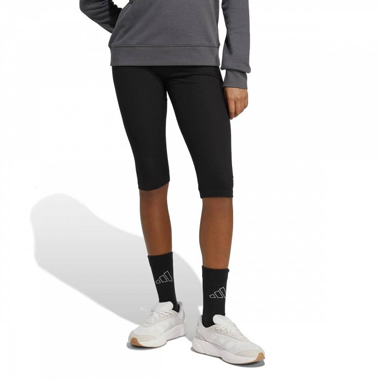Seasonal Essentials Rib Capri Leggings