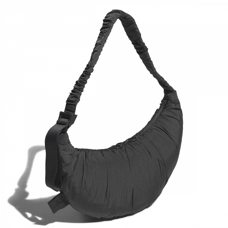 MUST HAVES SHOULDER BAG