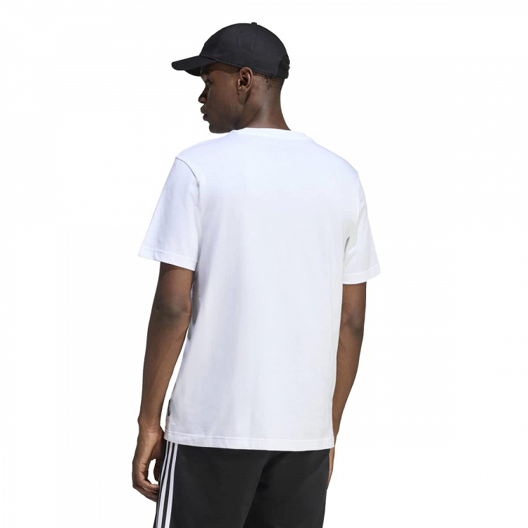 MODERN ESSENTIALS GRAPHIC T-SHIRT