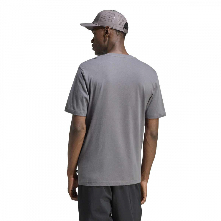 COLOR ICON GRAPHIC T-SHIRT