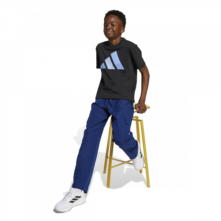 ESSENTIALS T-SHIRT