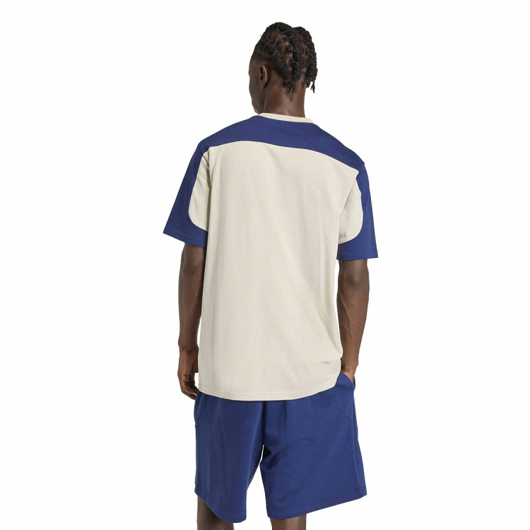 COLLEGIATE T-SHIRT