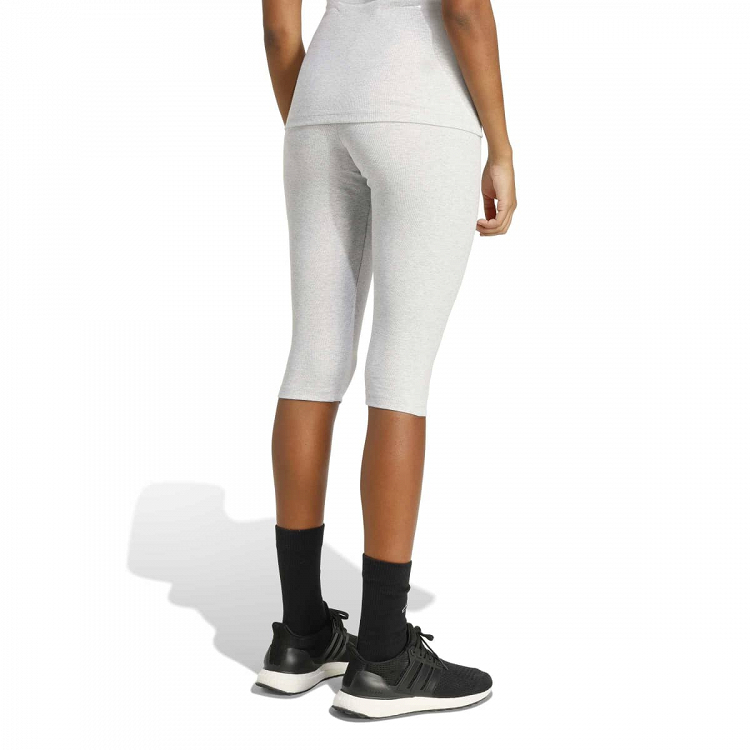Seasonal Essentials Rib Capri Leggings