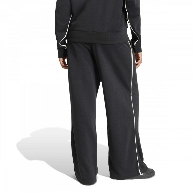 Seasonal Essentials Colorpop Pants with Embroidered Graphic