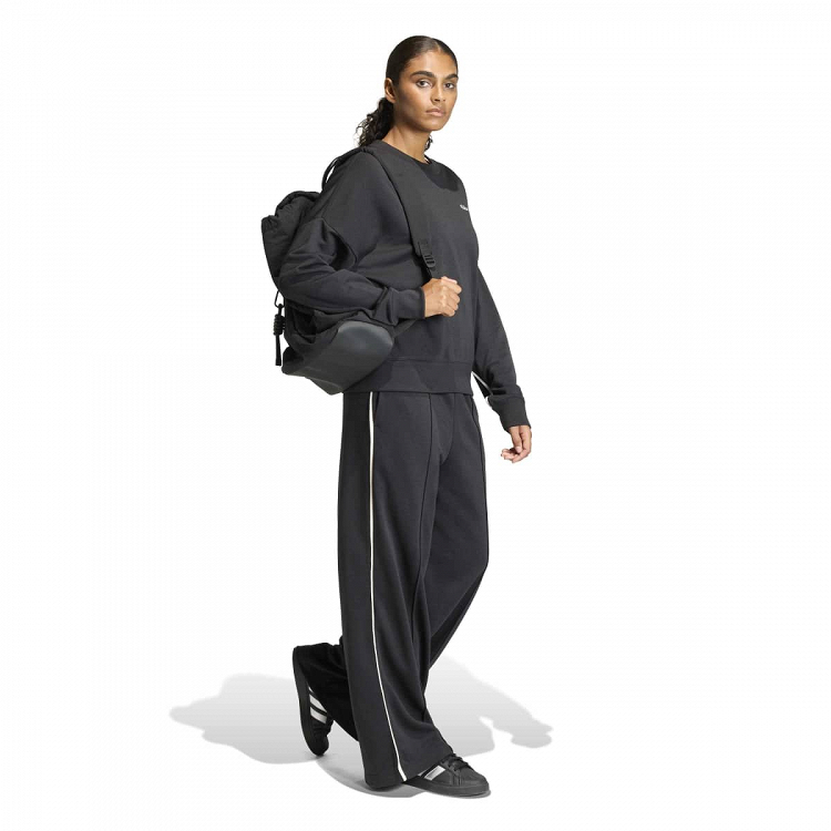 Seasonal Essentials Colorpop Pants with Embroidered Graphic