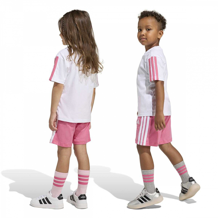 ESSENTIALS T-SHIRT SET