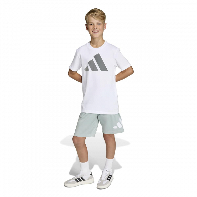 ESSENTIALS T-SHIRT