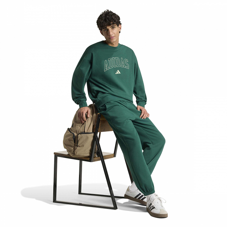 Seasonal Essentials Collegiate Fleece Cuffed Pants