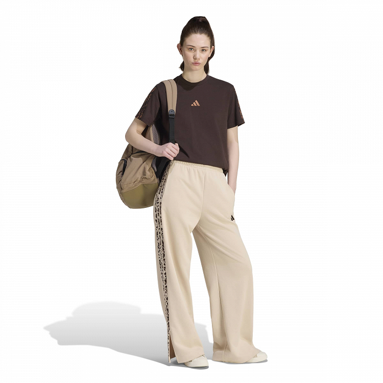 Seasonal Essentials Animal Print 3-Stripes Pants