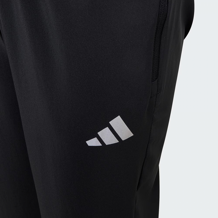 TECH APPAREL TRACKPANT