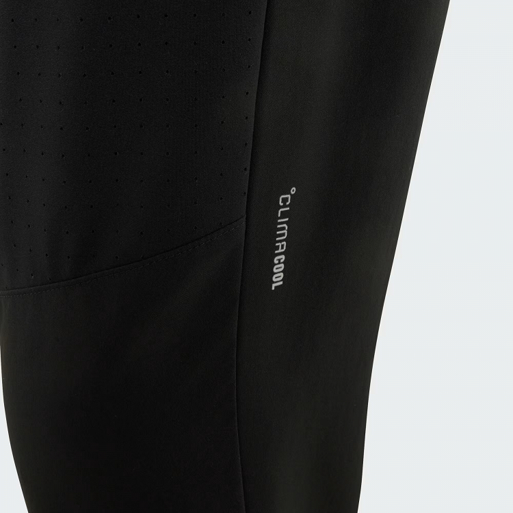 TECH APPAREL TRACKPANT