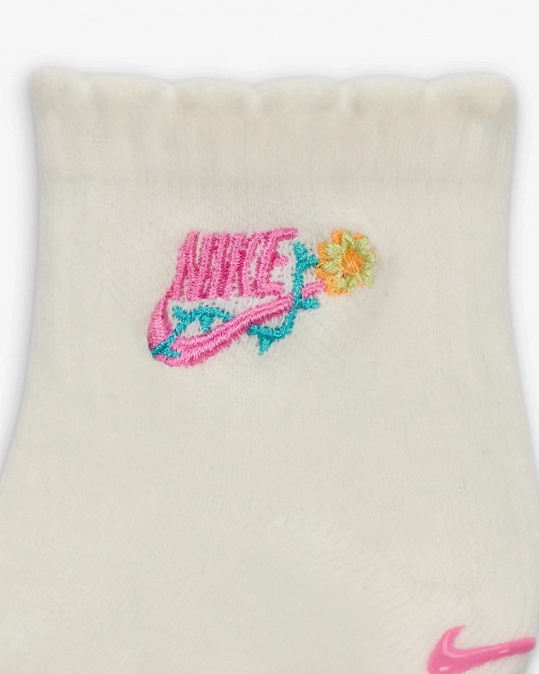 NHG 3PK GIRLS FLOWRAL SOCK